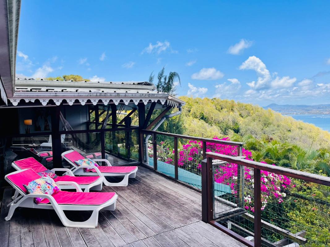 villa-avec-jacuzzi-vue-mer-tartane-caravelle -vue mer 1